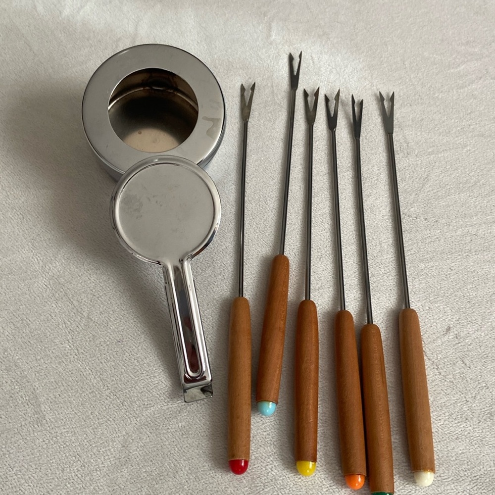 Miniature fondue set